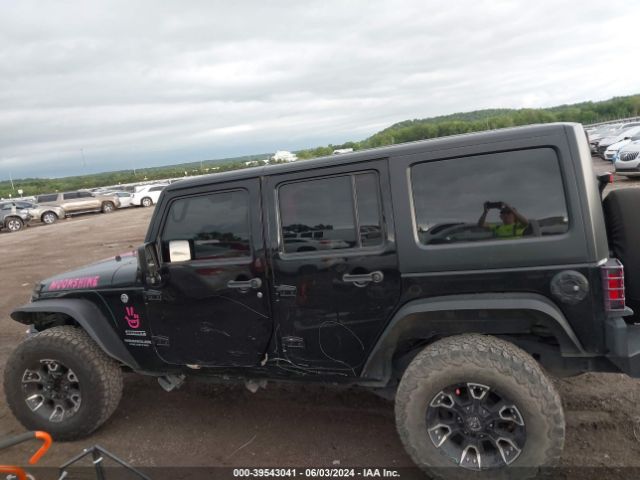1C4BJWDG7GL154357 Jeep Wrangler Unlimited Sport