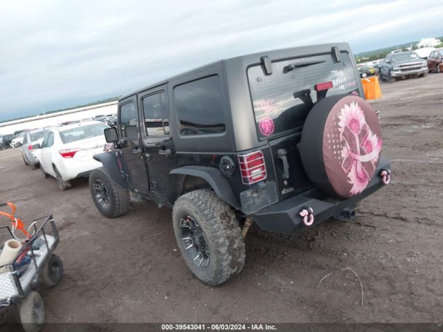 1C4BJWDG7GL154357 Jeep Wrangler Unlimited Sport
