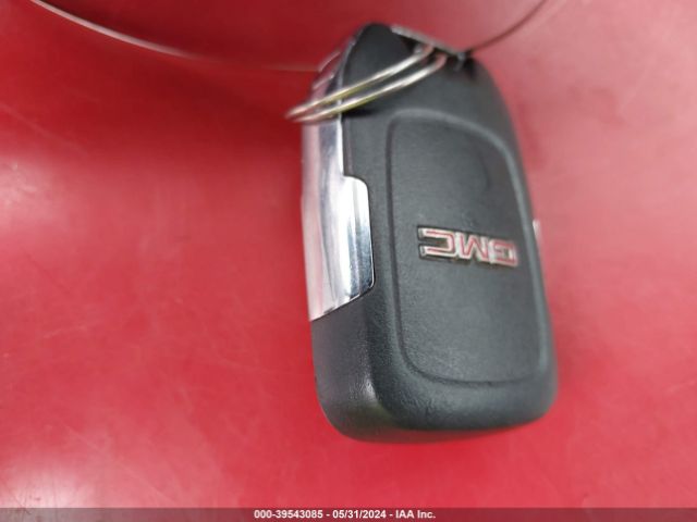 3GKALTEV8JL377718 GMC Terrain Sle