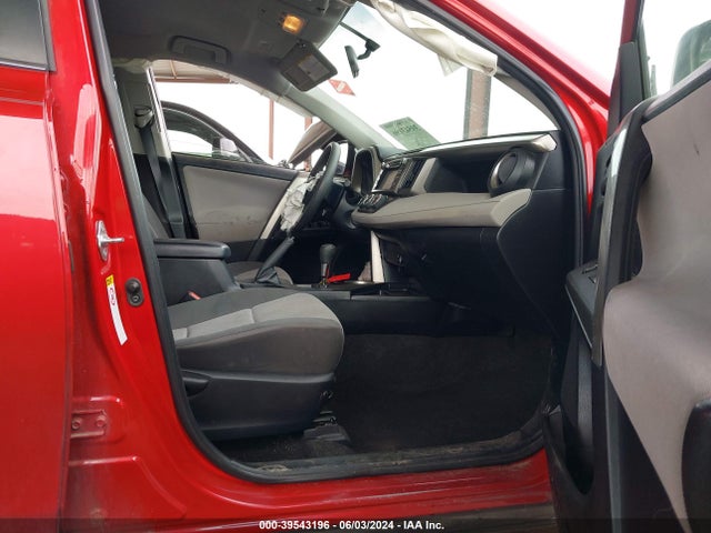 Toyota RAV4 LE 2014 JTMBFREV0E5029363 Image 5