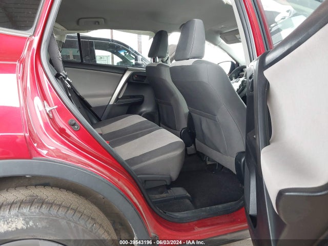 Toyota RAV4 LE 2014 JTMBFREV0E5029363 Image 8