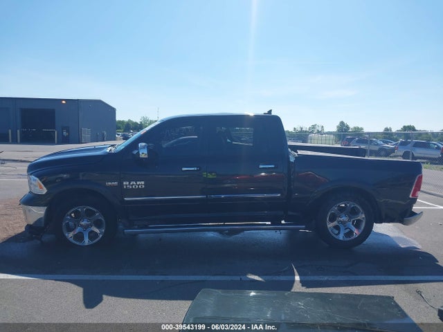 1C6RR7NTXHS859953 RAM 1500 Laramie  4x4 5'7 Box