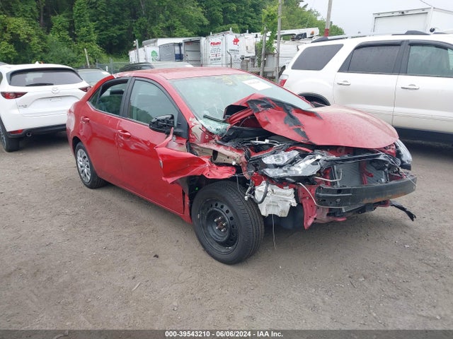 Toyota COROLLA LE 2018 2T1BURHE0JC114475 zdjęcie główne
