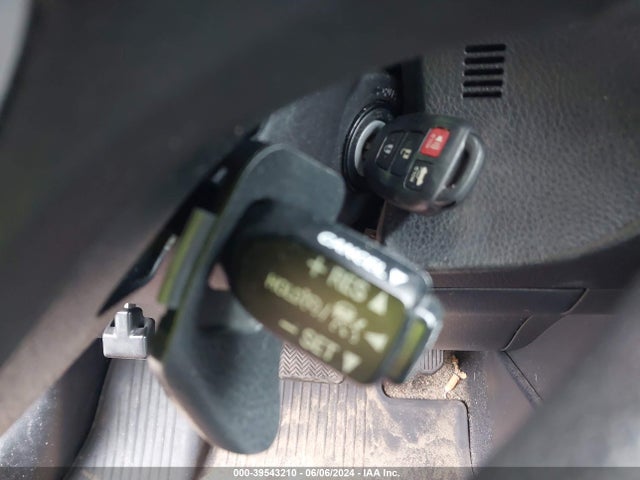 Toyota COROLLA LE 2018 2T1BURHE0JC114475 Image 11
