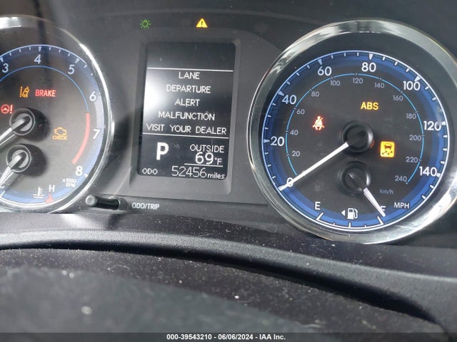 Toyota COROLLA LE 2018 2T1BURHE0JC114475 Image 16