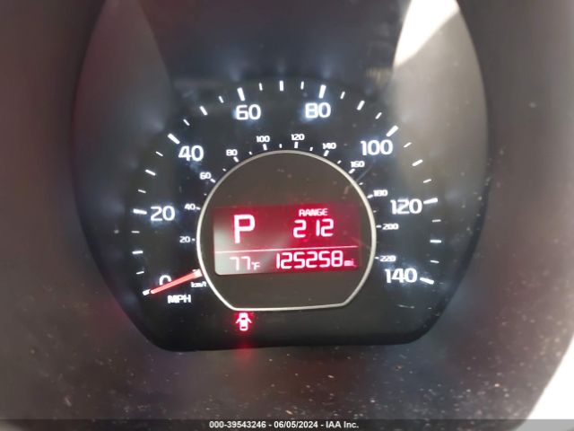 KNDJN2A2XK7645654 KIA Soul