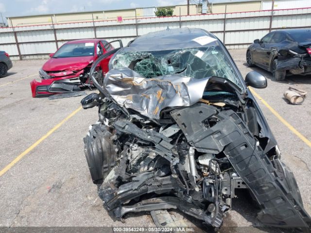 JA4AD3A30JJ001836 Mitsubishi Outlander Se