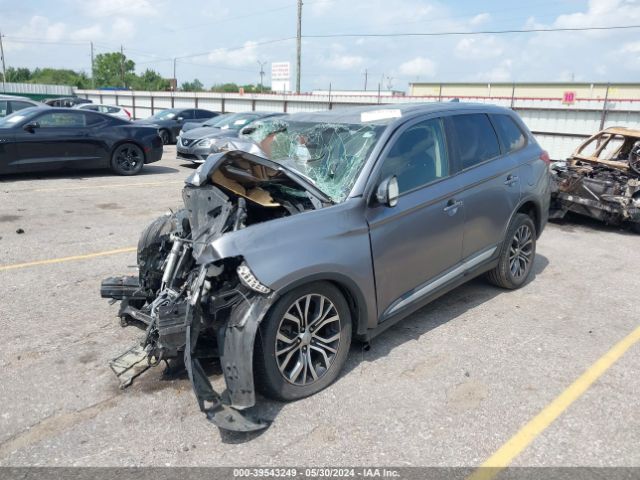 JA4AD3A30JJ001836 Mitsubishi Outlander Se