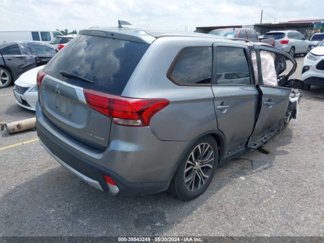 JA4AD3A30JJ001836 Mitsubishi Outlander Se