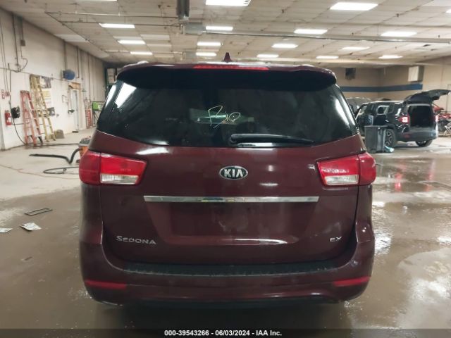KNDMC5C11G6143895 KIA SEDONA EX