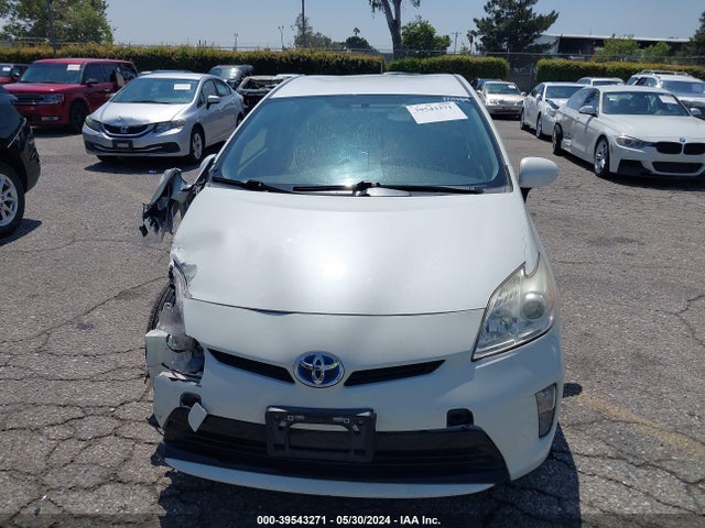 Toyota Prius Two 2014 JTDKN3DU1E0376612 Image 12