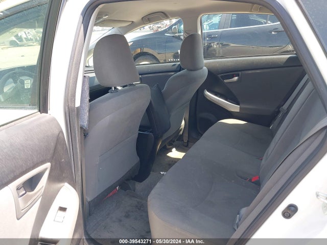 Toyota Prius Two 2014 JTDKN3DU1E0376612 Image 8