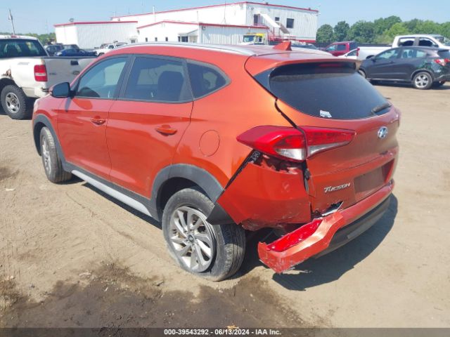 KM8J3CA45HU448118 Hyundai Tucson Se Plus