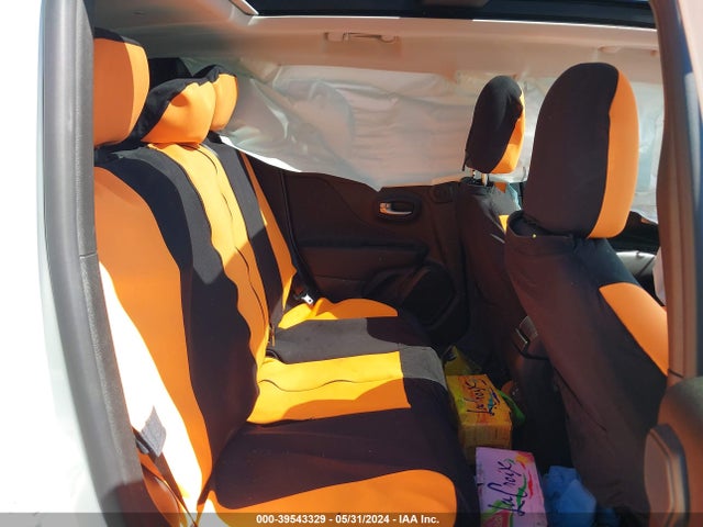 Jeep Renegade Limited 4x4 2023 ZACNJDD12PPP24657 Image 8