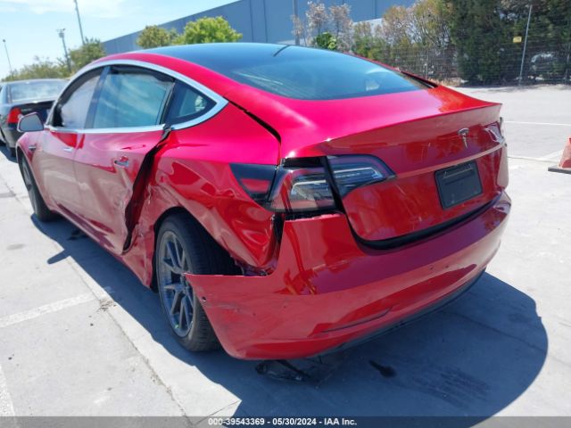 5YJ3E1EAXKF422707 Tesla MODEL 3
