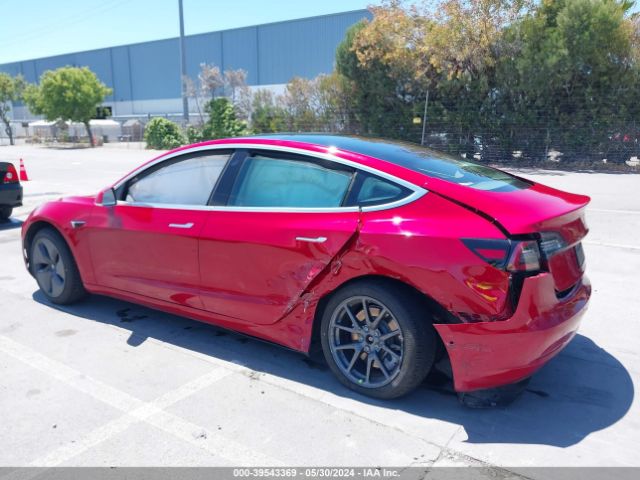 5YJ3E1EAXKF422707 Tesla MODEL 3