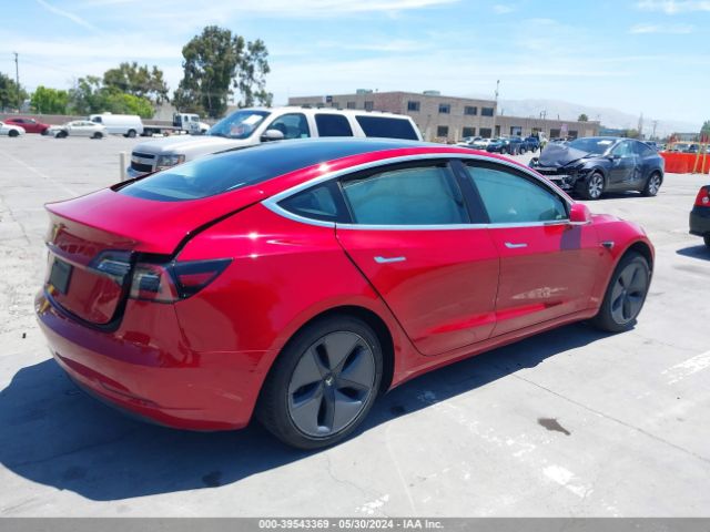 5YJ3E1EAXKF422707 Tesla MODEL 3