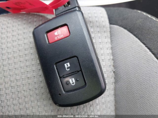 JTMRJREV6JD212859 Toyota Rav4 Hybrid Xle