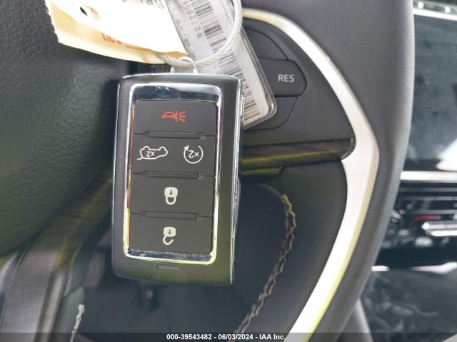 Jeep Grand Cherokee 4xe 2024 1C4RJYB69RC720560 Image 11