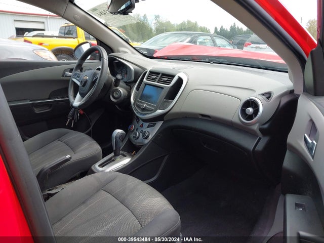 Chevrolet Sonic Lt Auto 2017 1G1JD5SH1H4125451 Image 5