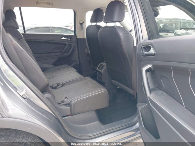 3VV3B7AX1RM068413 Volkswagen Tiguan 2.0t Se