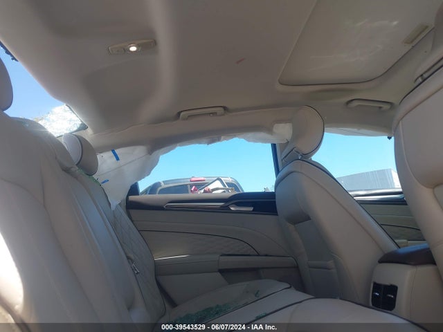 Ford Fusion Platinum 2017 3FA6P0K97HR193282 Image 8