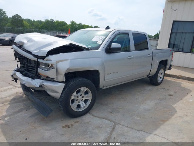 Chevrolet Silverado 1500 2lt 2018 3GCUKRECXJG557255 Image 2