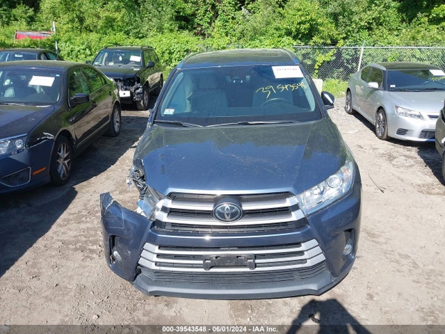 Toyota Highlander Xle 2017 5TDJZRFH7HS454881 Image 12