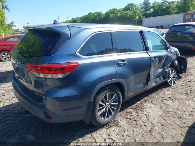 Toyota Highlander Xle 2017 5TDJZRFH7HS454881 Image 4