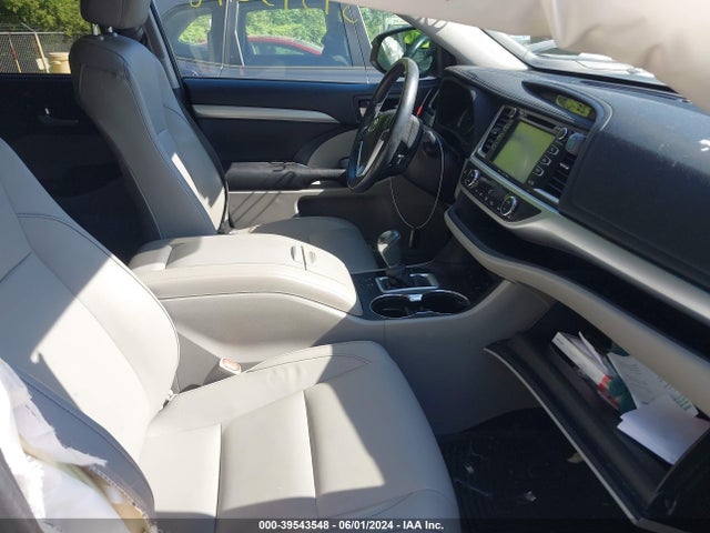 Toyota Highlander Xle 2017 5TDJZRFH7HS454881 Image 5