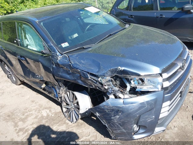 Toyota Highlander Xle 2017 5TDJZRFH7HS454881 Image 6