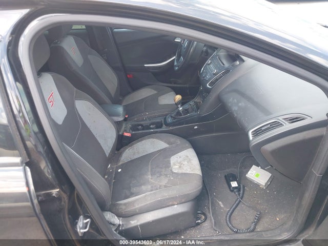 Ford Focus 2015 1FADP3L97FL374661 Image 5
