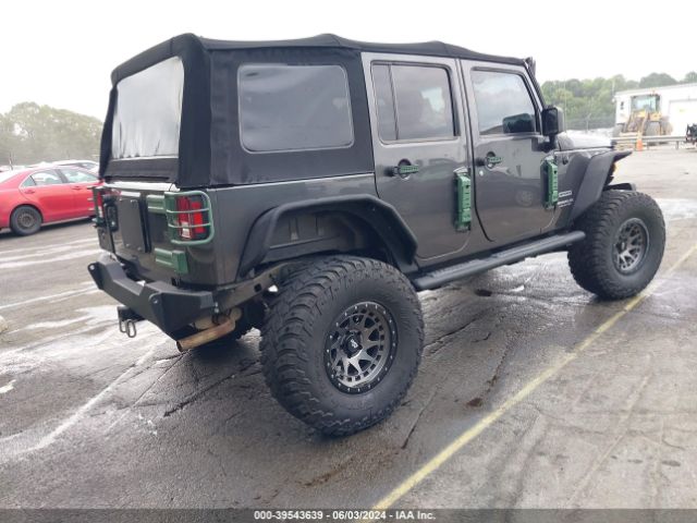 1C4BJWDG9HL535726 Jeep Wrangler Unlimited Sport 4x4