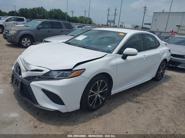 Toyota CAMRY SE 2020 4T1G11AK8LU998232 Image 2