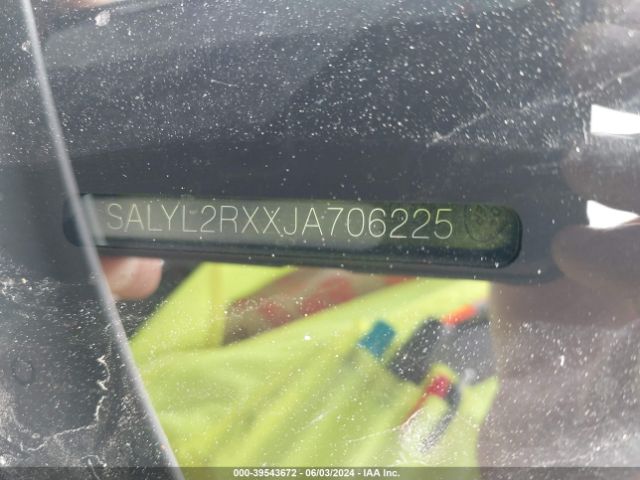 SALYL2RXXJA706225 Land Rover Range Rover Velar P250 Se R-dynamic