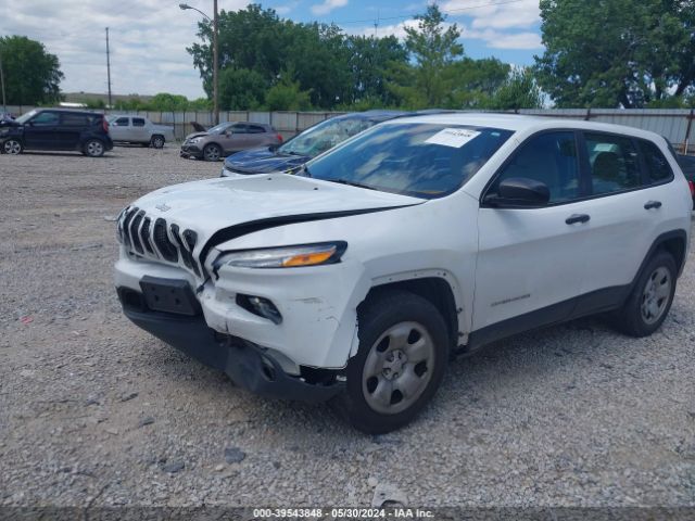 1C4PJMAB1GW249028 Jeep Cherokee Sport
