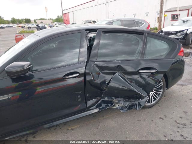 WBAJE7C38HG887349 BMW 540i Xdrive