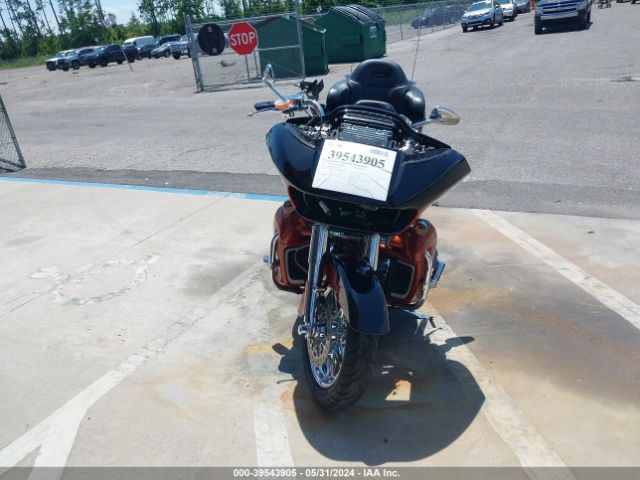 2015 HARLEY-DAVIDSON FLTRUSE 1HD1TAN10FB960529 Photo 4