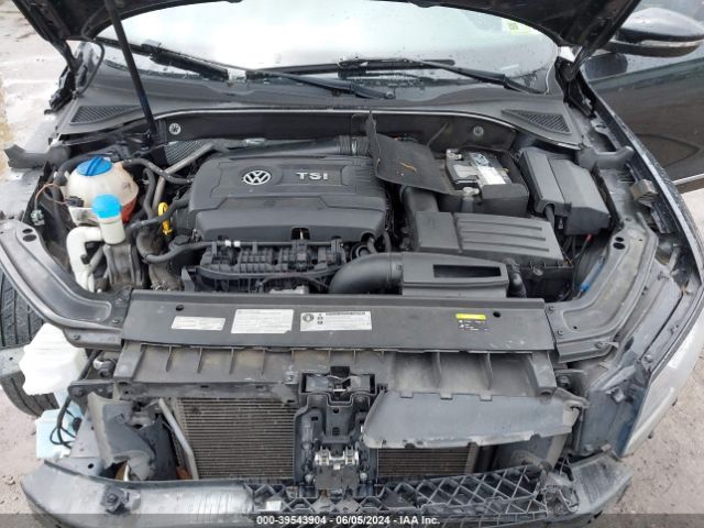 1VWAT7A35HC074972 Volkswagen Passat 1.8t S