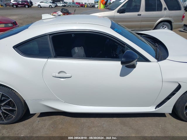 Toyota GR86 2023 JF1ZNBC17P8751560 Image 13