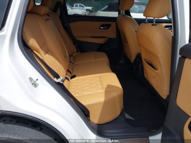 JN8AT3DD5MW313031 Nissan Rogue Platinum Intelligent Awd