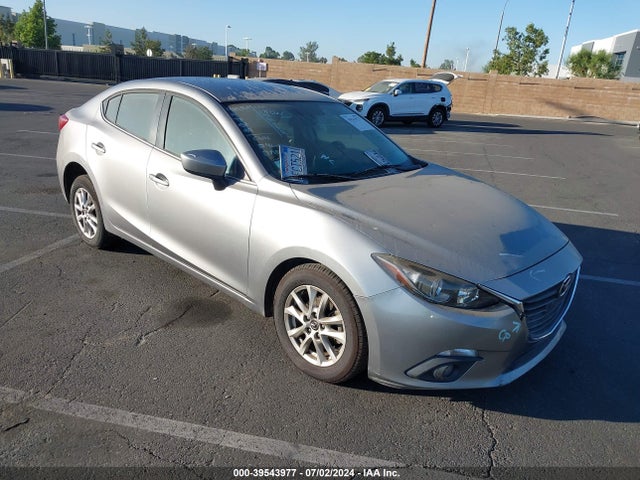 2015 3MZBM1V76FM135236 main image