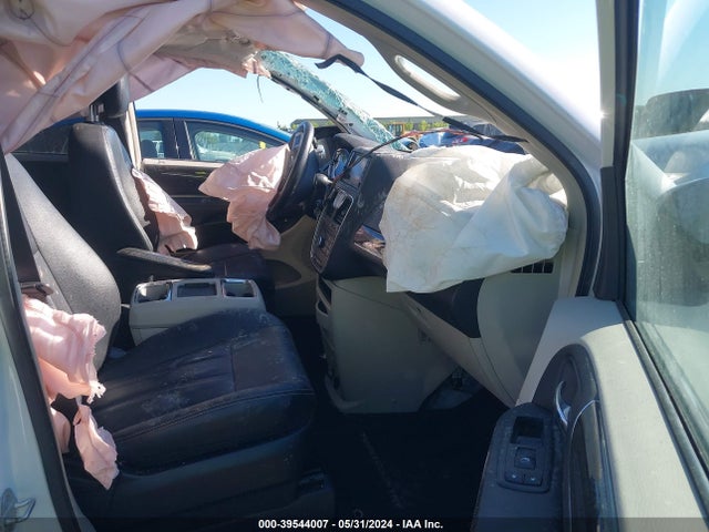 2C4RC1BG0ER157006 Chrysler Town & Country Touring