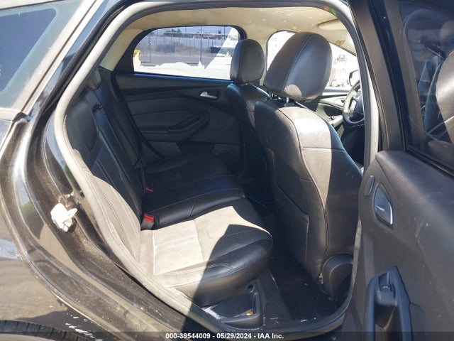 Ford FOCUS SE 2014 1FADP3K27EL210622 Image 8