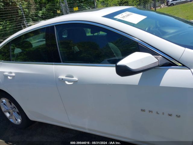 1G1ZD5ST8LF122809 Chevrolet Malibu Fwd Lt
