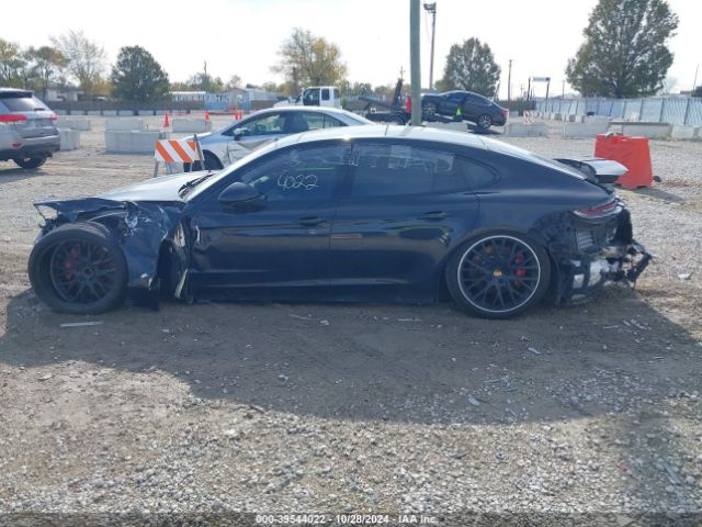 WP0AF2A73JL140599 Porsche Panamera Turbo