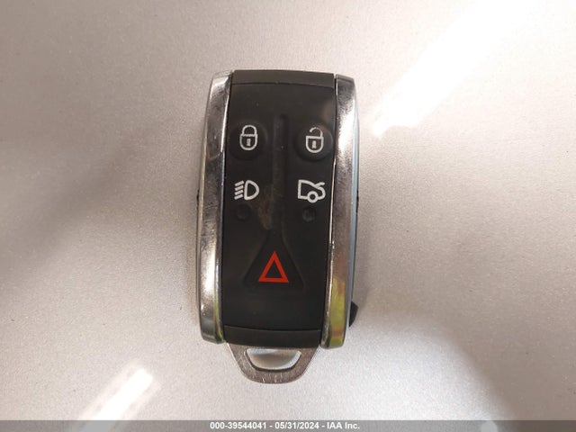 2009 JAGUAR XF SAJWA06B99HR39535 Photo 10