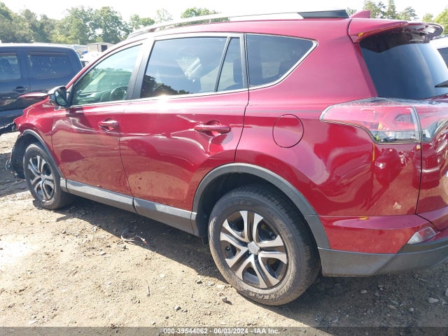 Toyota RAV4 LE 2018 2T3ZFREV2JW468758 Image 14