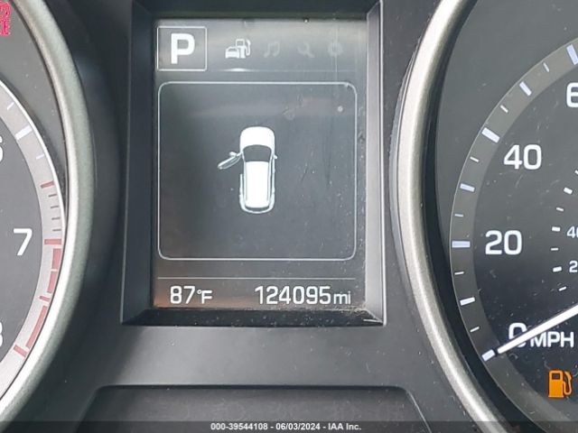 KM8SM4HF0HU212474 Hyundai Santa Fe Se