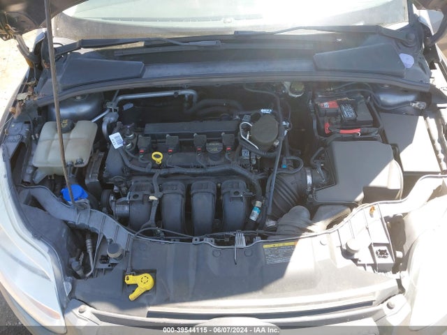Ford FOCUS SE 2014 1FADP3K27EL163608 Image 10